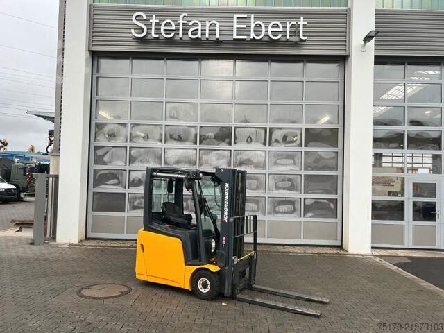 Forklift Jungheinrich EFG 215 / Triplex: 4.25m! / SS / 1.285h / 2021