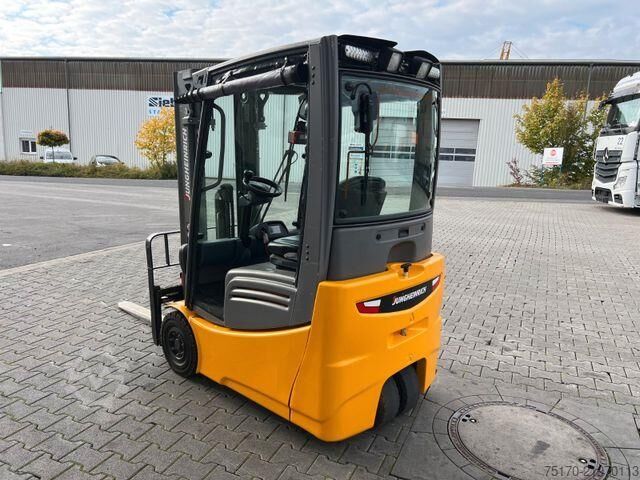 Forklift Jungheinrich EFG 215 / Triplex: 4.25m! / SS / 1.573h / 2024