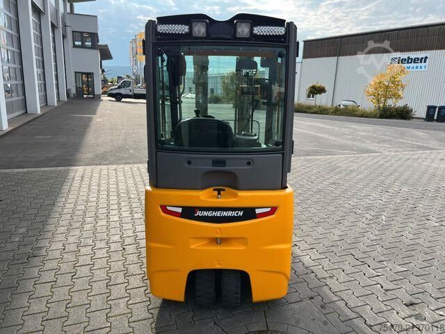 Forklift Jungheinrich EFG 215 / Triplex: 4.25m! / SS / 4.029h