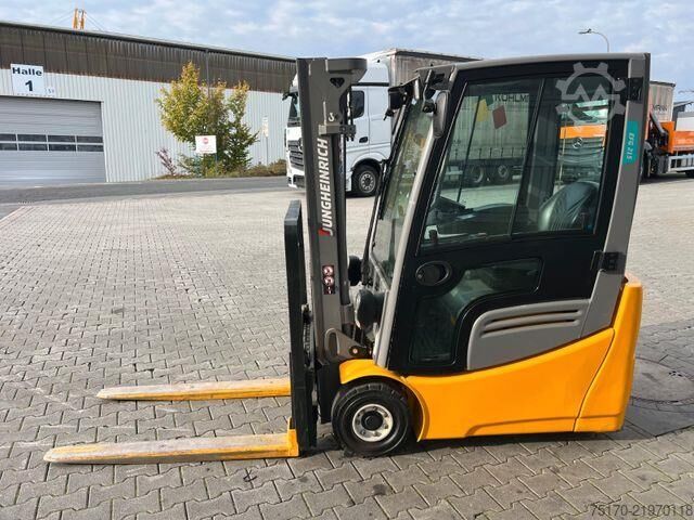 Forklift Jungheinrich EFG 215 / Triplex: 4.25m! / SS / 4.029h