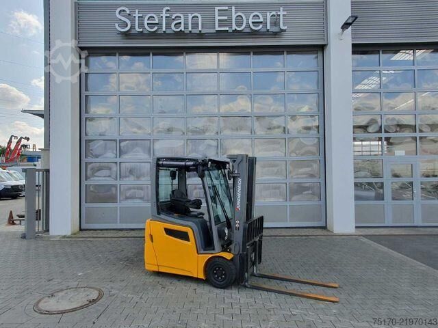 Forklift Jungheinrich EFG 215 / Triplex: 4.25m! / SS / nur 2.184h!