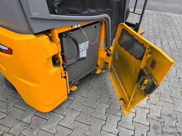 Forklift Jungheinrich EFG 215 / Triplex: 4.25m! / SS / nur 2.819h!