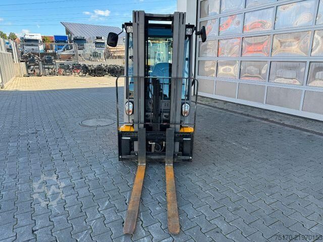 Forklift Jungheinrich EFG 215 / Triplex: 4.25m! / SS / nur 2.865h!