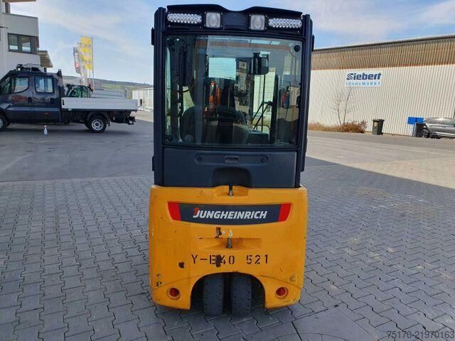 Forklift Jungheinrich EFG 215 / Triplex: 4.35m! / SS / nur 2.054h!