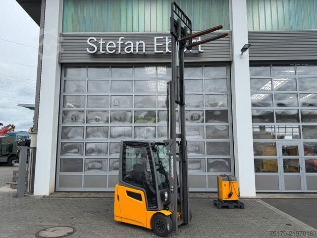 Forklift Jungheinrich EFG 215 / Triplex: 4.25m! / SS / nur 3.298h!