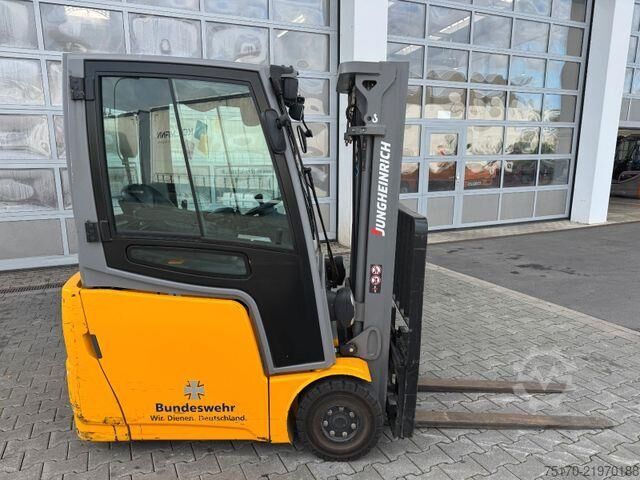 Forklift Jungheinrich EFG 215 / Triplex: 4.25m! / SS / nur 716h!
