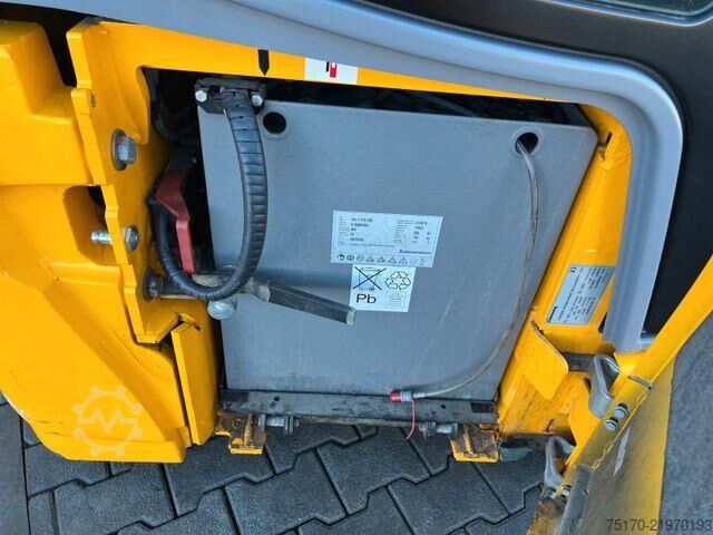 Forklift Jungheinrich EFG 215 / Triplex: 4.25m! / SS / nur 995h! Waage