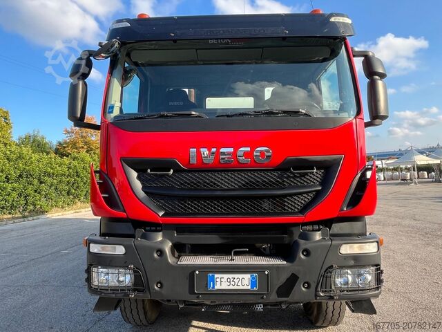 Betonmischer LKW Iveco Trakker 450