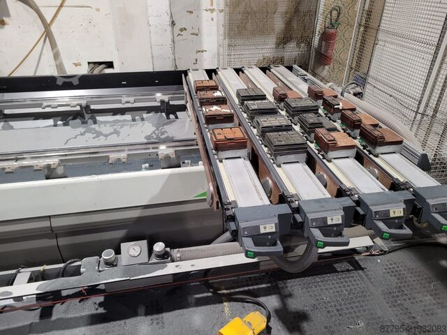 Machining center BIESSE ROVER C9.40 CONF