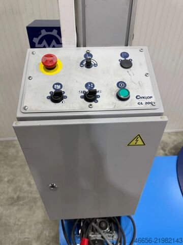 Semi-automatic pallet wrapper Cyclop GL 200-11 ( 3810 )