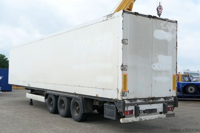 Kofferauflieger KRONE SD, Isoliert, Türen, BPW, Luftfederung, 13.62m