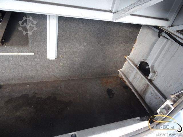 Motor coach OTOKAR Navigo, 29 Sitze, Euro 5