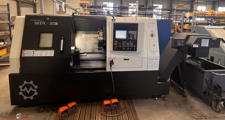 CNC lathe with C axis HYUNDAI WIA L280