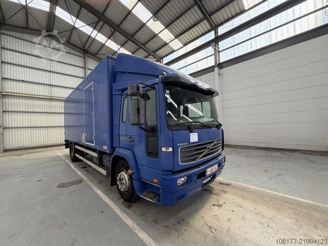 Refrigerated/frozen transport Volvo FL 220  121651 km airco