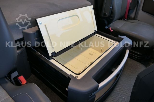 Standard tractor unit RENAULT T 460 Retarder XL-Tank Standklima Euro 6