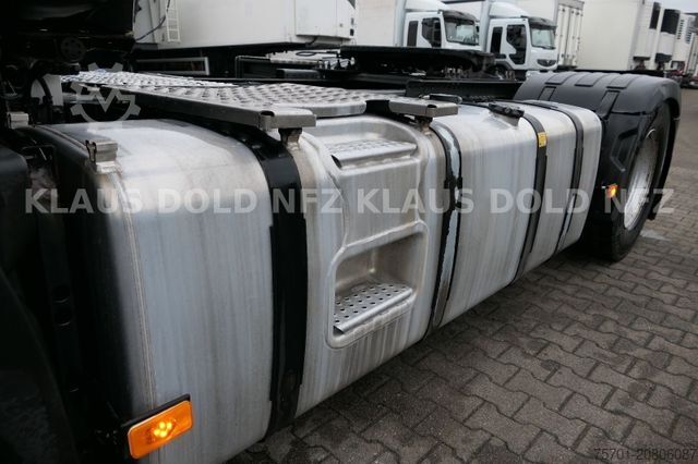 Standard tractor unit RENAULT T 460 Retarder XL-Tank Standklima Euro 6