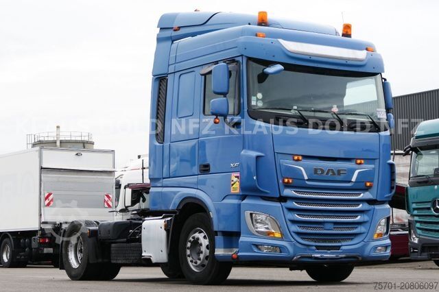 Standard SZM DAF XF 530 Retarder XL-Tank Standklima Euro 6