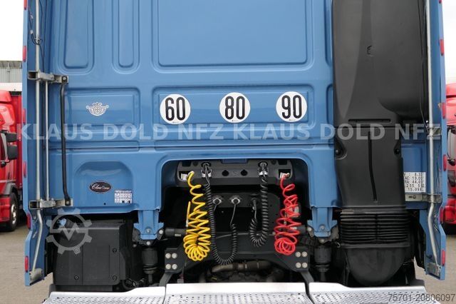 Standard SZM DAF XF 530 Retarder XL-Tank Standklima Euro 6