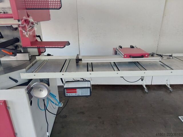 Hydraulic metal circular sawing machine BEHRINGER-EISELE 