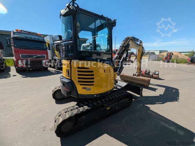 Minibagger YANMAR VIO 38 - 6 / POWERTILT / 3 Löffel / Klima