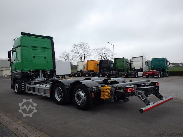 Wechselfahrgestell LKW MERCEDES-BENZ 2542 LnR Jumbo-BDF/Giga/Ret/AHK/Lenkachse/Standk