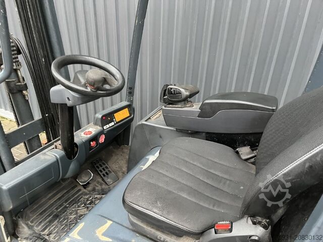 Elektro 3 Rad-Stapler Jungheinrich EFG215