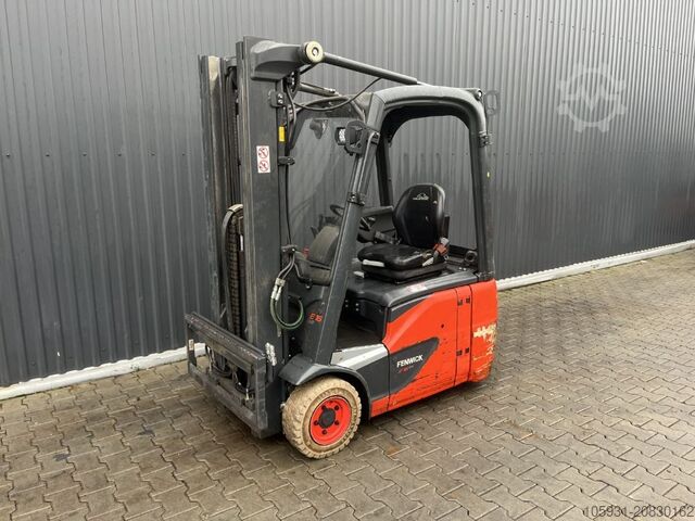 Elektro 3 Rad-Stapler Linde E16C-02