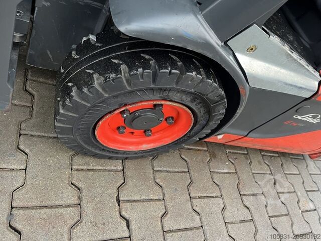 Elektro 3 Rad-Stapler Linde E14-02