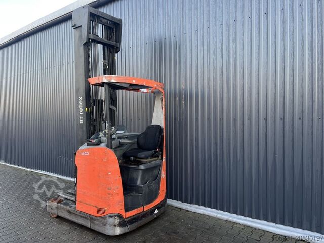 Schubmaststapler BT RRE140H