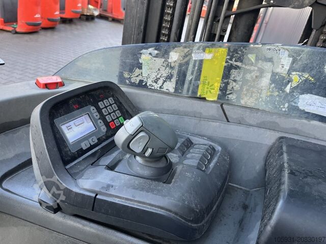 Schubmaststapler BT RRE140H