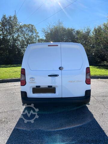 Kleintransporter Toyota PROACE CITY