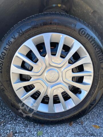 Kleintransporter Toyota PROACE CITY