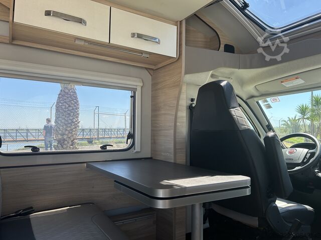 Wohnwagen/Wohnmobil Fiat Ducato Carasuite 650 MF | 5 Posti Letto | Completamente Attrezzato