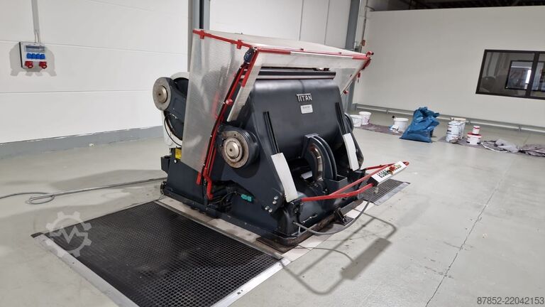 Fly press Erba Titan