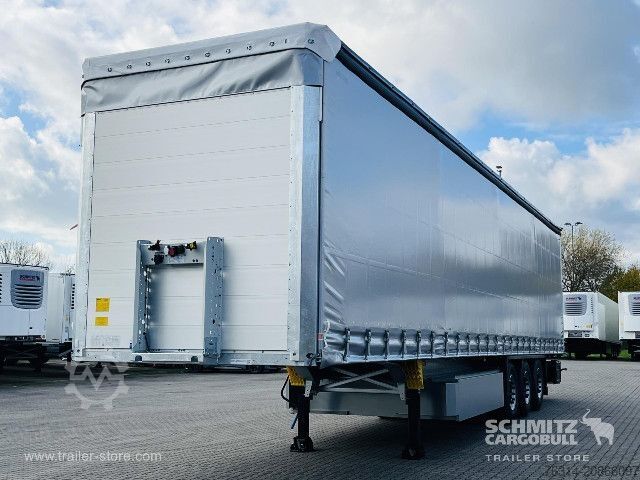 Auflieger mit Pritsche & Plane Schmitz Cargobull Curtainsider Standard Getränke