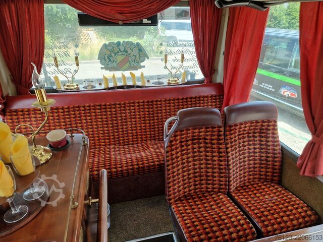 Reisebus  Oldtimer Paket Saurer LC 4 und Volvo B 10 Lauber