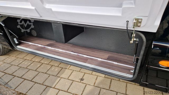 Kleinbus MERCEDES-BENZ 519 Sunset S 4 Ferqui Chasis 907 Vorlauffahrzeug