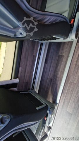 Kleinbus MERCEDES-BENZ 519 Sunset S 4 Ferqui Chasis 907 Vorlauffahrzeug
