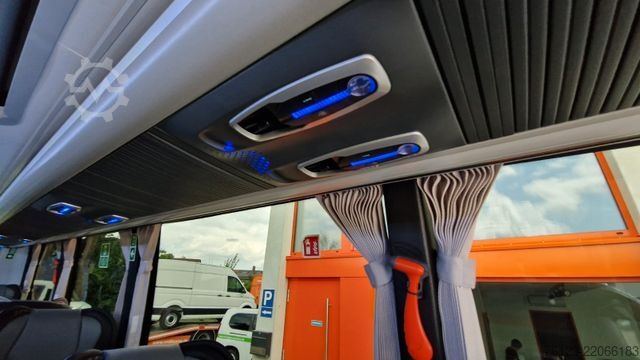 Kleinbus MERCEDES-BENZ 519 Sunset S 4 Ferqui Chasis 907 Vorlauffahrzeug