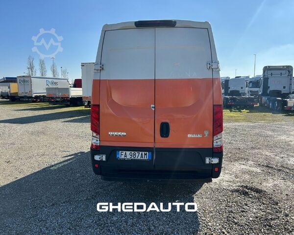 Minibus IVECO 35S15 - 35S15