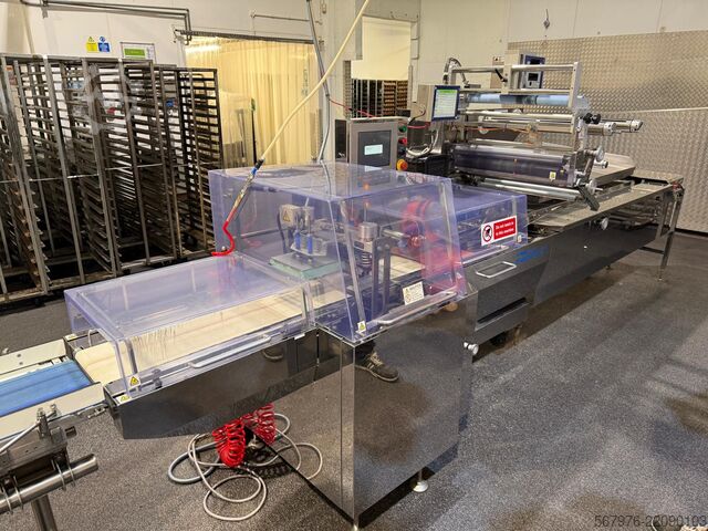 Flow wrapper Fuji Packaging / Loma Systems Complete FW3410CX Packing Line