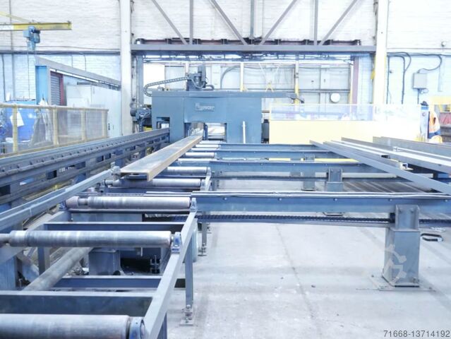 NC controlled drilling system with bands Ficep 903 DNB