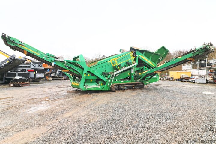 Screening plant Mc Closkey R 155