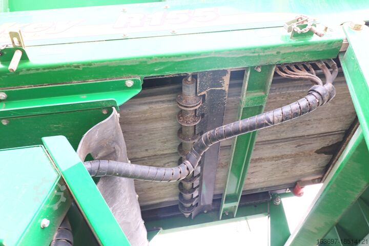 Screening plant Mc Closkey R 155