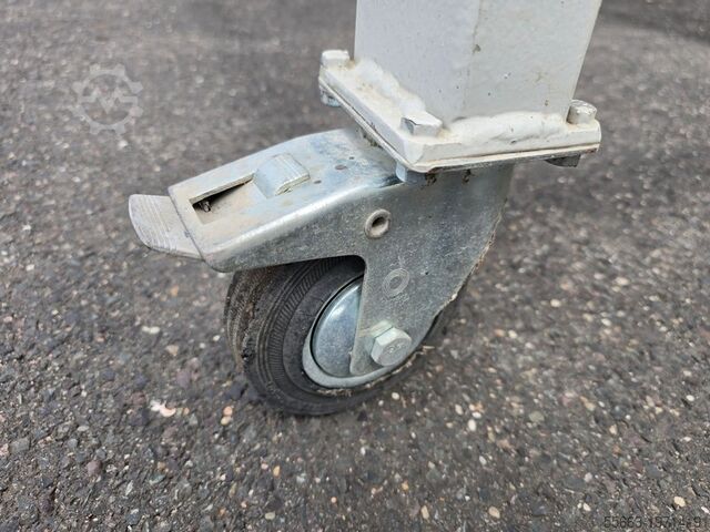 Maintenance platform  