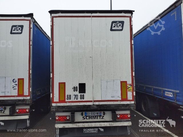 Open semitrailer with tarp Schmitz Cargobull Semitrailer Curtainsider Standard