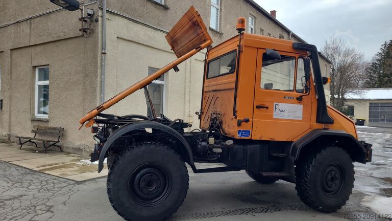 Commercial Vehicle - Tipper Mercedes-Benz Unimog 418/10