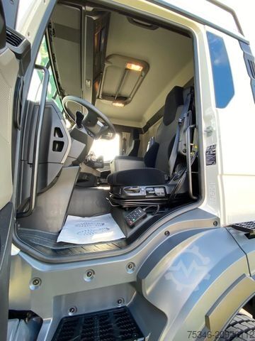 Truck chassis MAN TGS 33.520 BL 6x4 CH/33 to/RS 3,60 m/PTO/AHK/Neu
