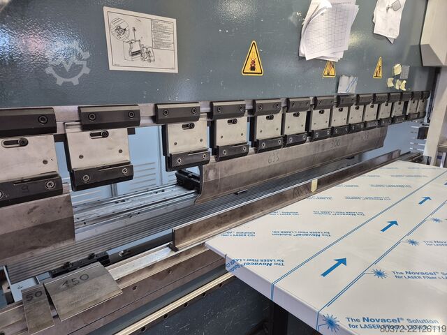 Press brake DURMA AD-R 30135