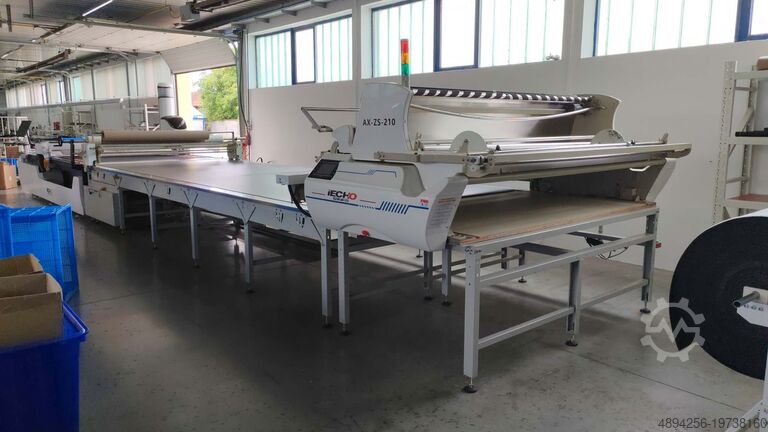 Fabric cutting machine IECHO GLSC-1820
